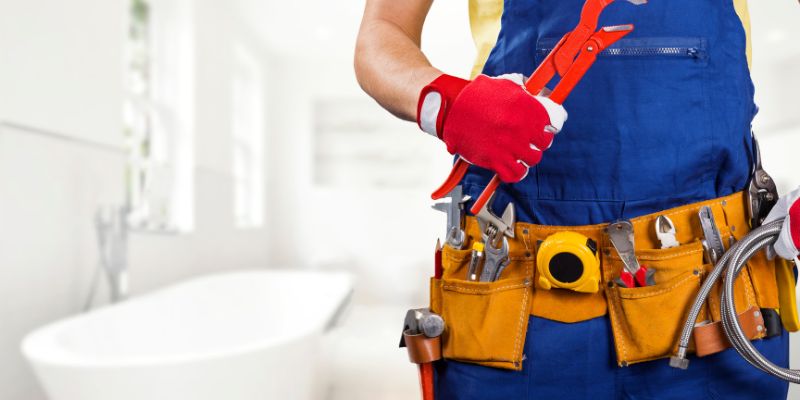 Como Evitar Golpes na Contratação de Encanador em São José dos Campos